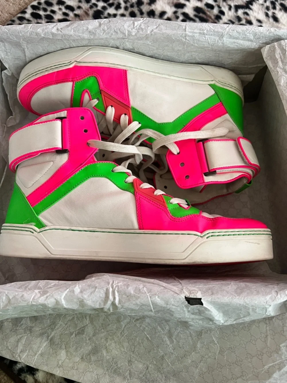 Gucci White Leather Sneakers with Neon Pink & Neon Green Accents - Picture 2 of 7